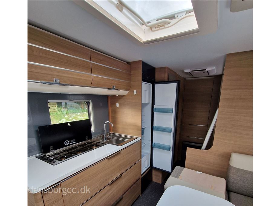Adria Adora 573 PT