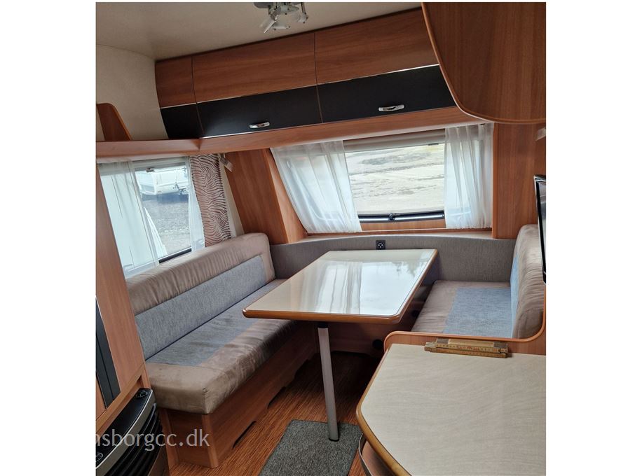 Hobby De Luxe 380 TB