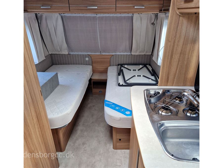 Caravelair Antares Luxe 450