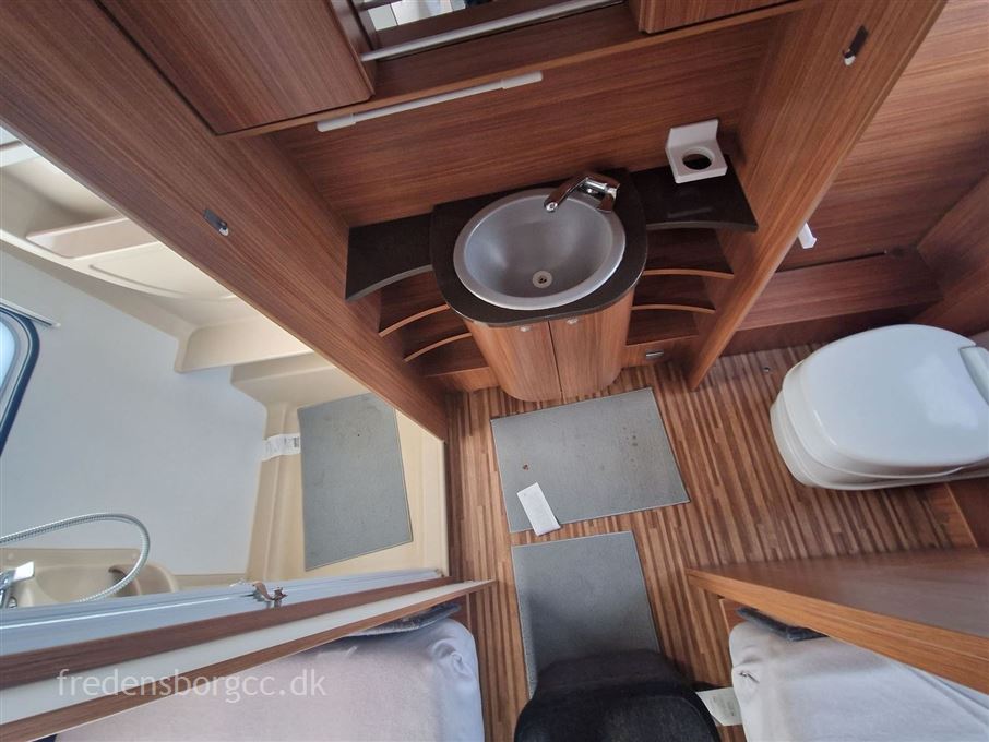 Adria Adora 613 HT