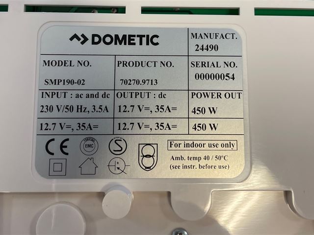 Omformer Dometic 450 watt. TYPE SMP 190-02. 