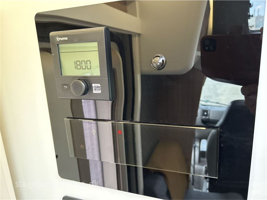 Adria Coral AXESS S 670 SL