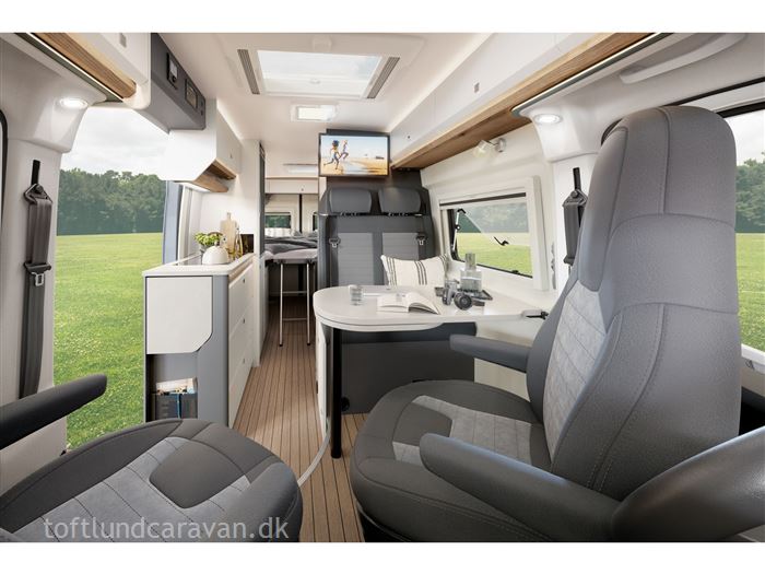 Hobby Prestige VAN 640 ET First Edition