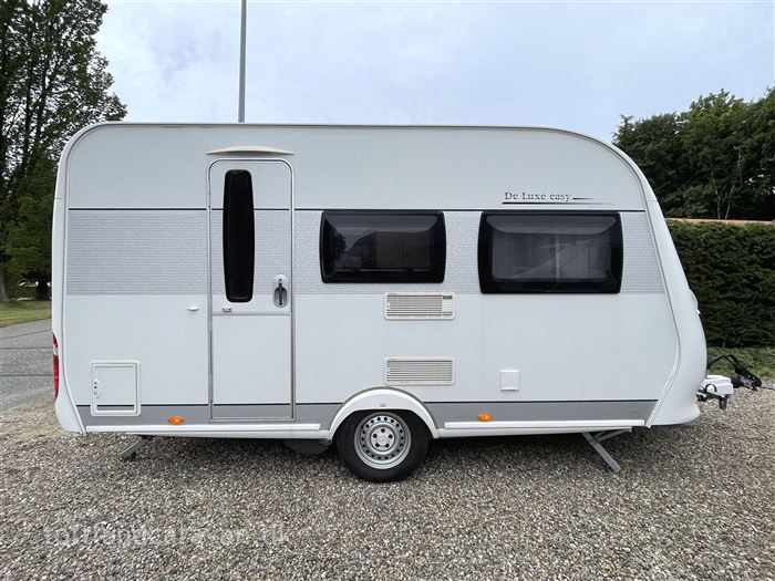 Hobby De Luxe Easy 400 SF