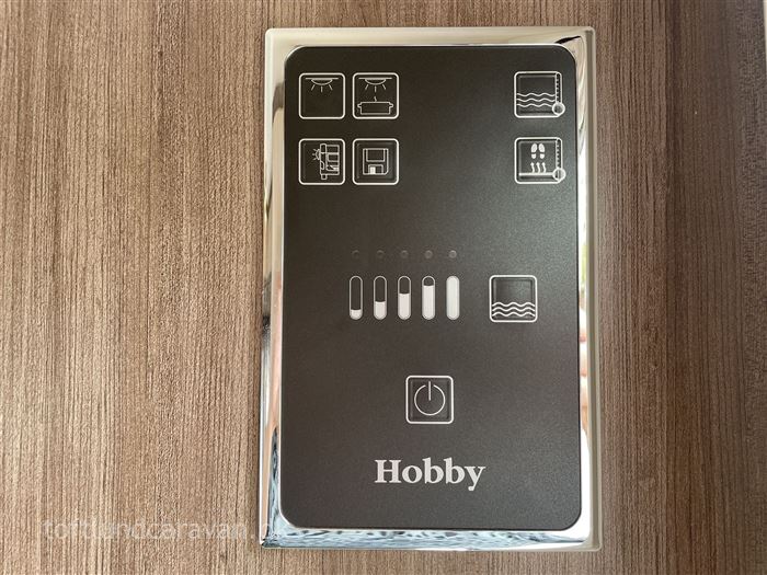 Hobby De Luxe Easy 400 SF