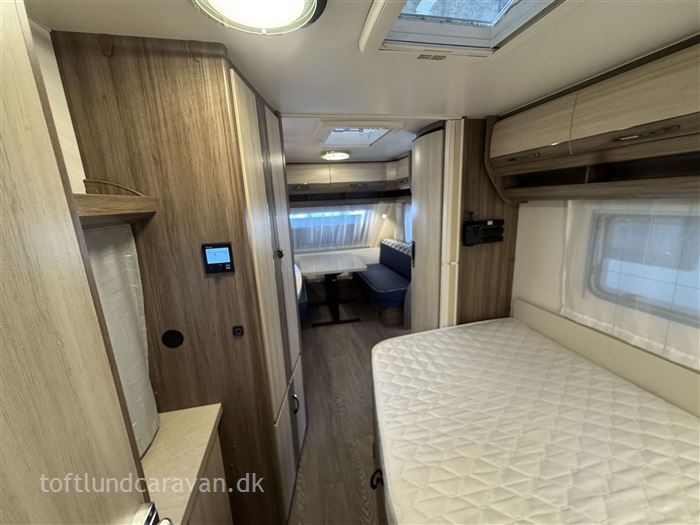 Hobby De Luxe 495 WFB