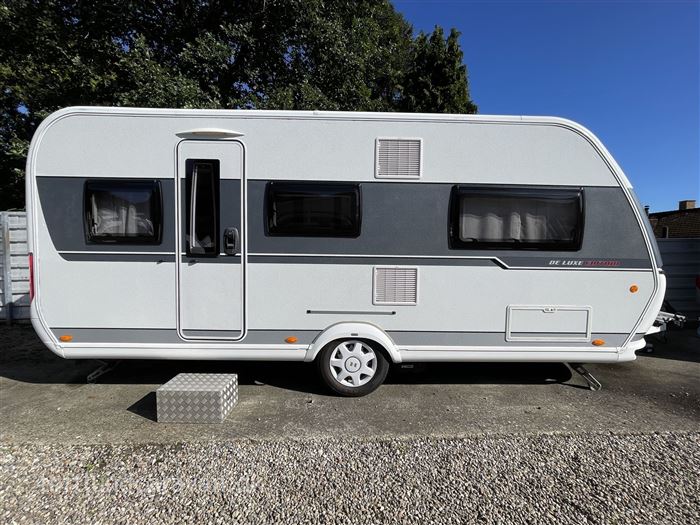 Hobby De Luxe Edition 495 UL