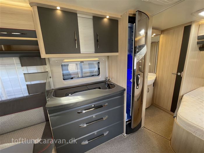 Hobby De Luxe Edition 460 UFe
