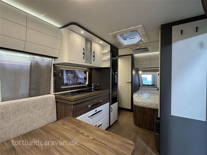 Hobby Excellent Edition 460 UFe