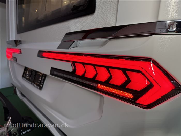 Hobby Excellent Edition 460 UFe