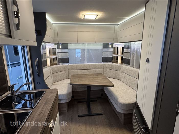 Hobby Excellent Edition 495 UL