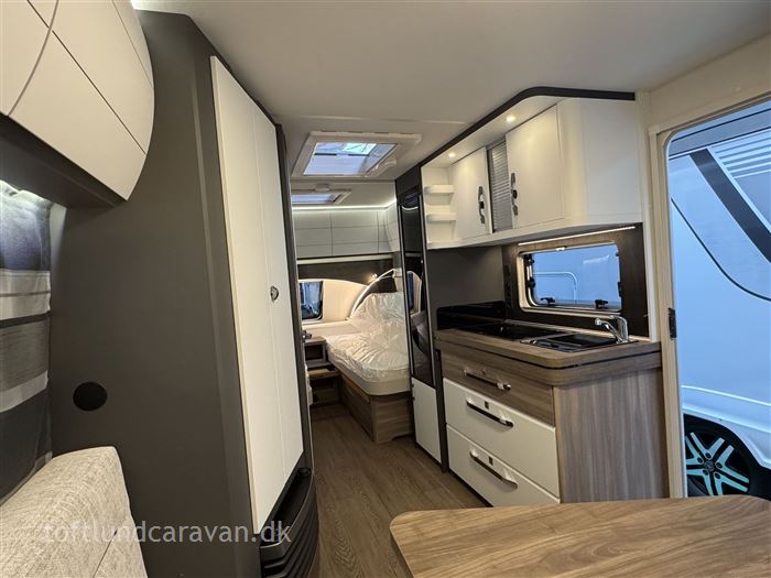 Hobby Excellent Edition 495 UL