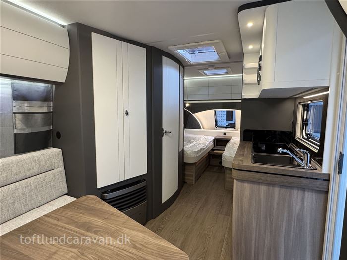 Hobby Excellent Edition 495 UL