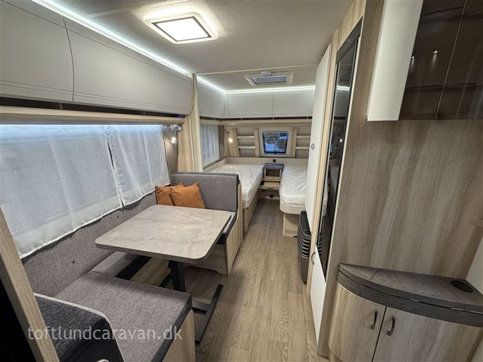 Hobby De Luxe 460 SL 