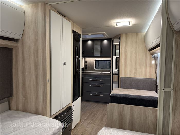 Hobby De Luxe 460 SL 