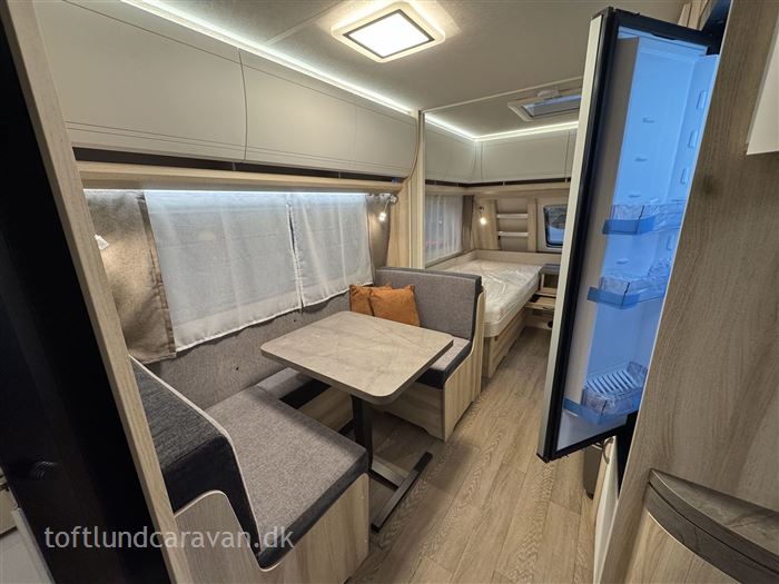 Hobby De Luxe 460 SL 