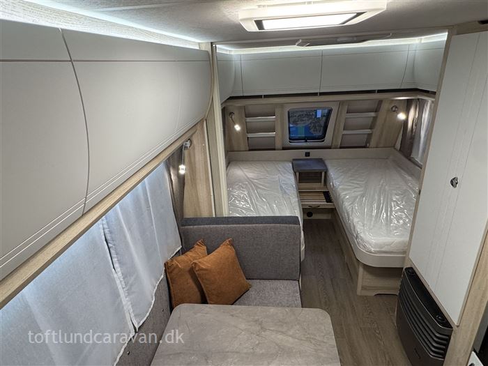 Hobby De Luxe 460 SL 