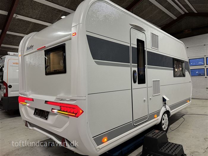 Hobby De Luxe 460 SFf