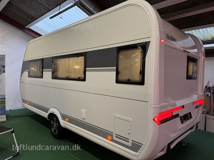 Hobby De Luxe 460 SFf