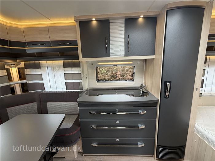 Hobby De Luxe Edition 460 UFe