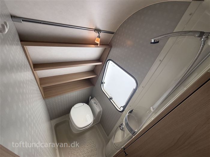 Bürstner Averso Fifty 390 TS