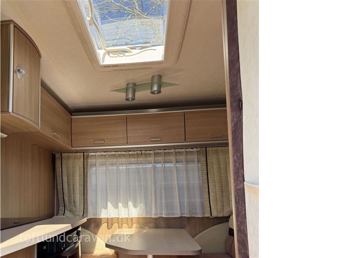 Bürstner Averso Fifty 390 TS