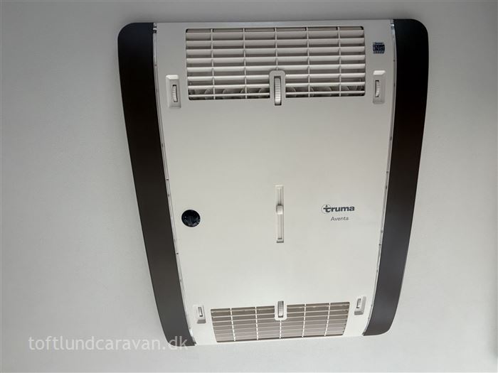 Dethleffs Nomad 650 RQT SNOW