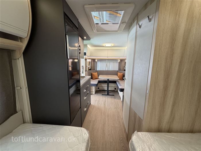 Hobby De Luxe 495 UL