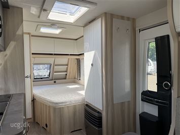 Hobby De Luxe 460 UFe