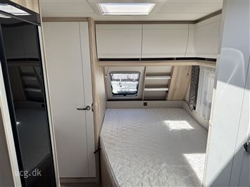 Hobby De Luxe 460 UFe