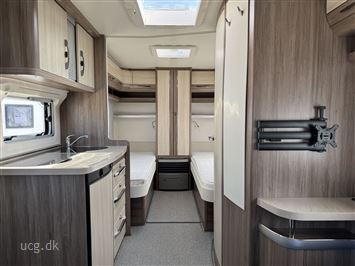 Hobby De Luxe 460 LU