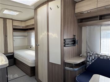 Hobby De Luxe 460 LU