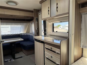 Hobby De Luxe 460 LU