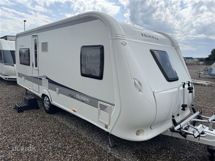 Hobby De Luxe 560 CFe