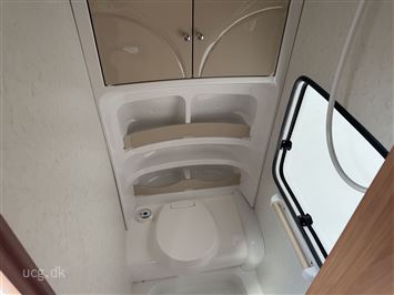 Hobby De Luxe 560 CFe