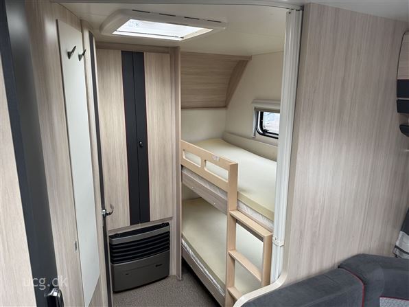 Hobby De Luxe Edition 545 KMF