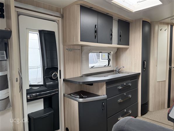 Hobby De Luxe Edition 545 KMF