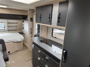 Hobby De Luxe Edition 545 KMF