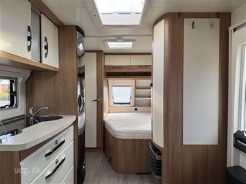 Hobby De Luxe 460 UFe