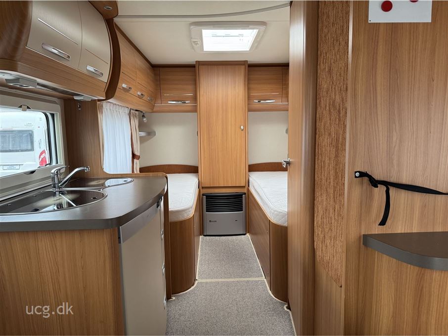 Hobby De Luxe 460 LU