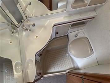 Hobby De Luxe 460 LU