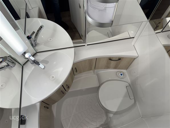 Hobby De Luxe 495 UL