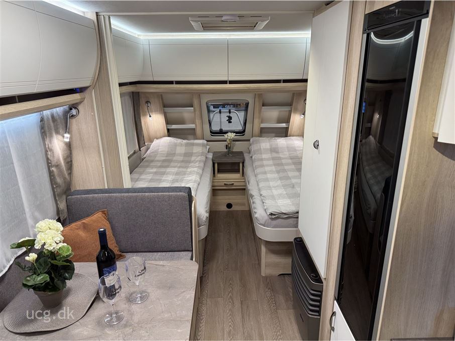 Hobby De Luxe 460 SL DK-Line