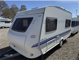 Hobby De Luxe 440 SF