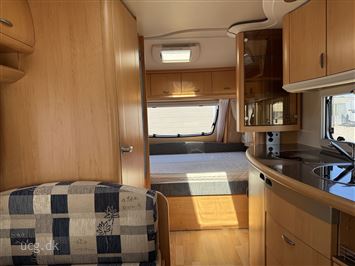 Hobby De Luxe 440 SF