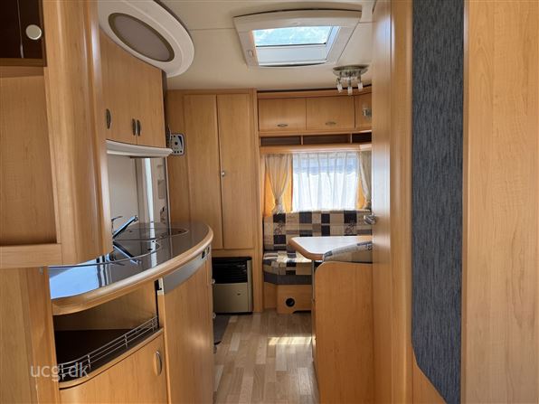 Hobby De Luxe 440 SF