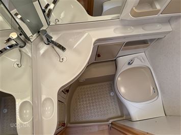 Hobby De Luxe 440 SF