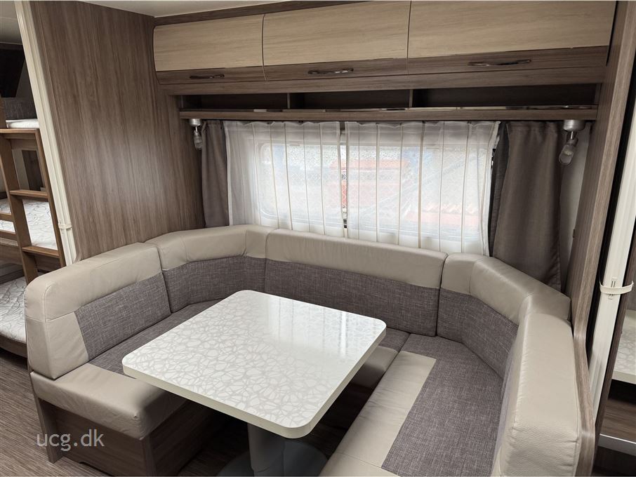 Hobby De Luxe 545 KMF