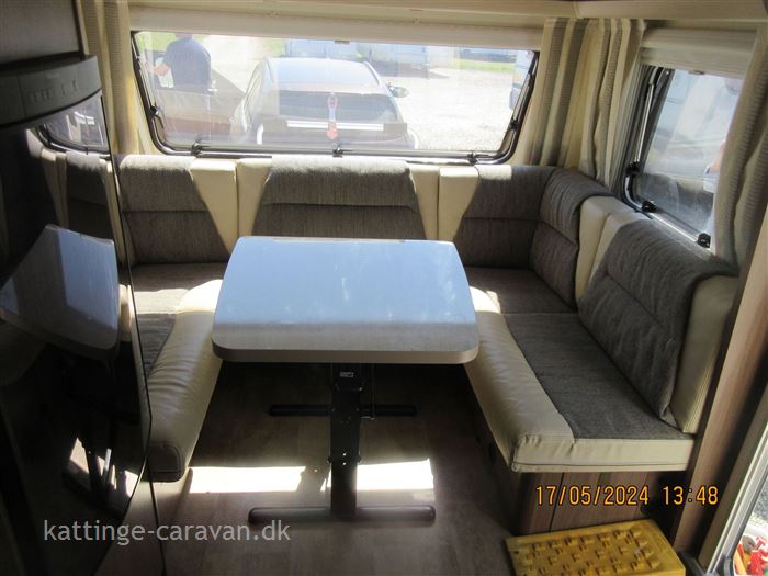 Bürstner Averso Comfort 465 TS