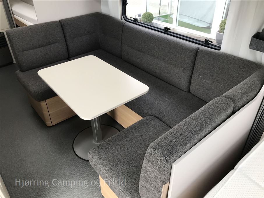 Adria Adora 573 PT